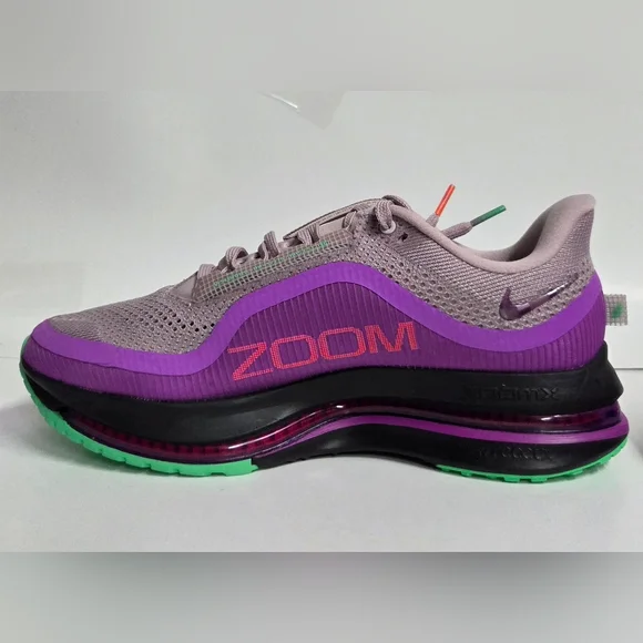 Nike Air Zoom Pegasus Premium Flyknit Purple II0602-500 Women's Sz 11.5 Mens 10 - Picture 6 of 13